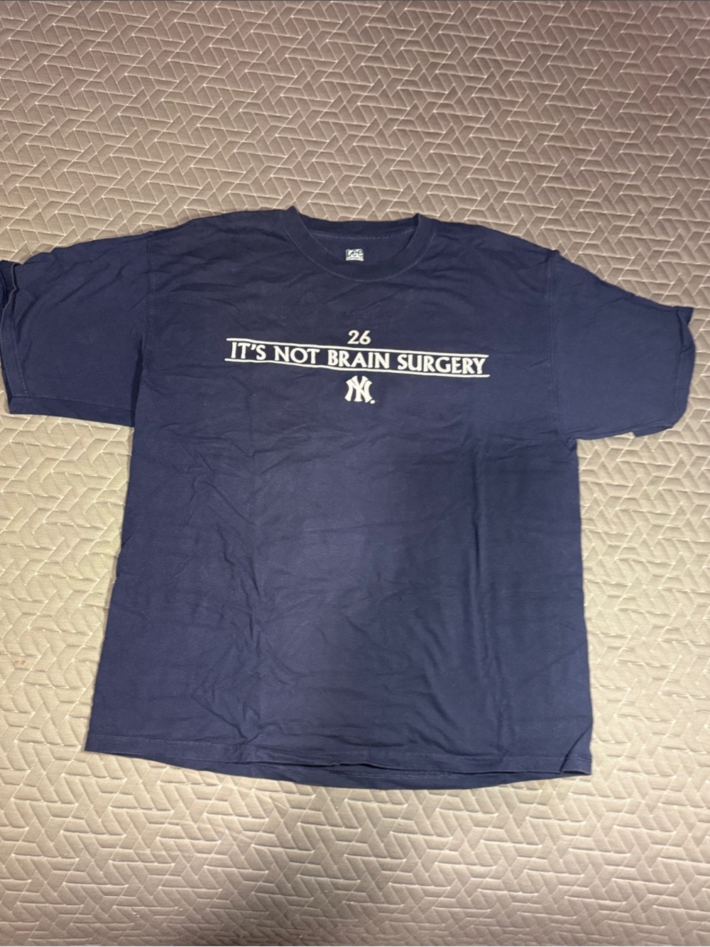 New York Yankees Men's Navy Short Sleeve Graphic Tee with White Print